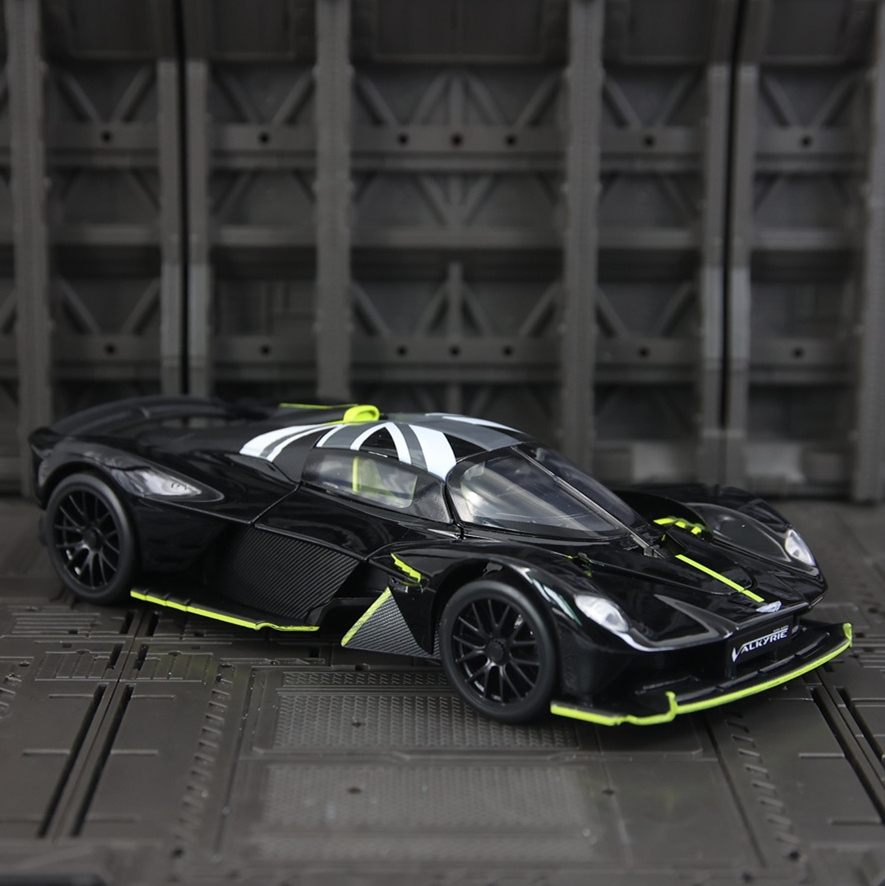 1/23 Aston Martin Valkyrie, мо – обзор и цена Model Kit Valkyrie