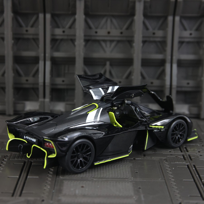 1/23 Aston Martin Valkyrie, мо – обзор и цена Model Kit Valkyrie