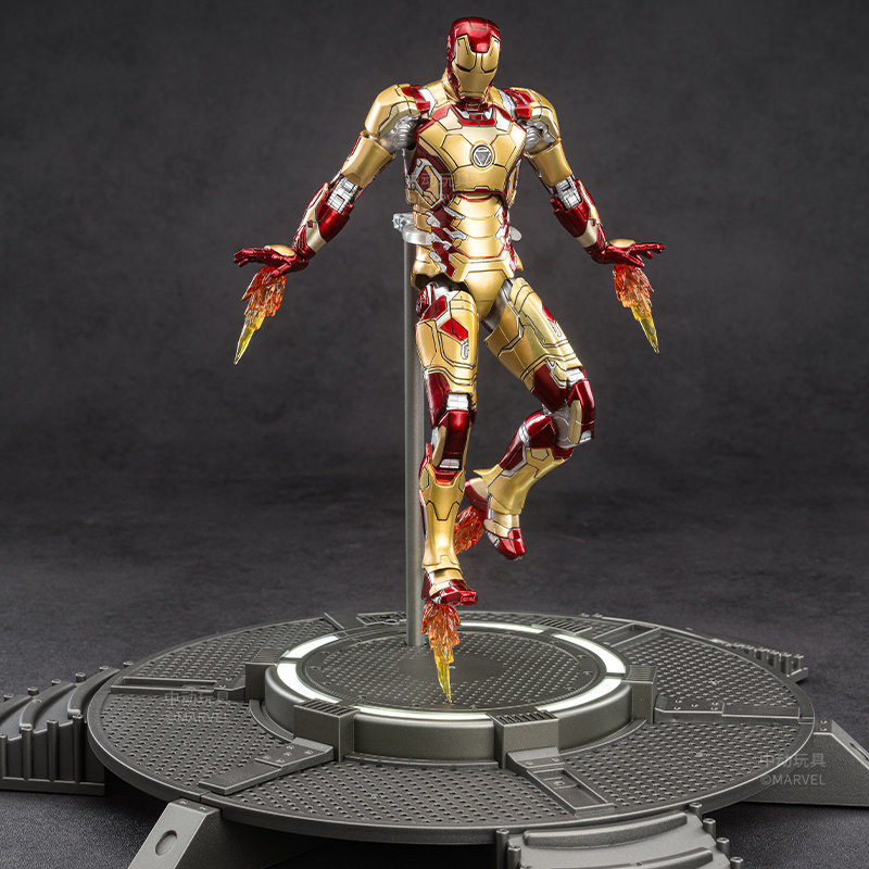 Фигурка Железного Человека ZDT – обзор и цена Model Kit Iron Man