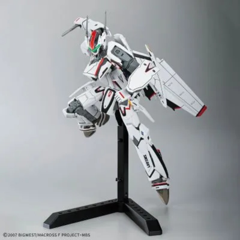 Оригинальный набор для сборки  – обзор и цена Model Kit Valkyrie
